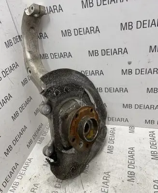 BMW X5 F15 Front wheel hub 6869870