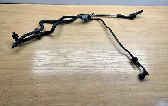 Seat Leon (5F) Vacuum valve 04E133514C