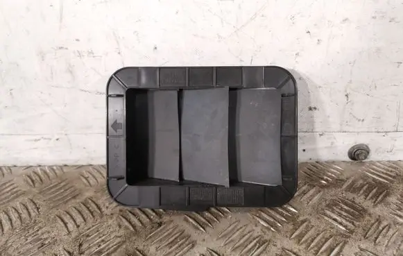 Toyota C-HR I Quarter panel pressure vent 629400F010