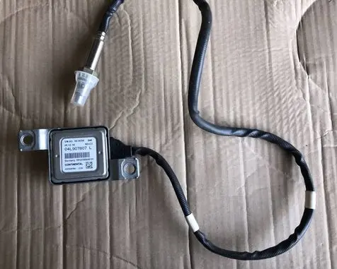 Audi Q3 F3 Lambda probe sensor 04L907807L