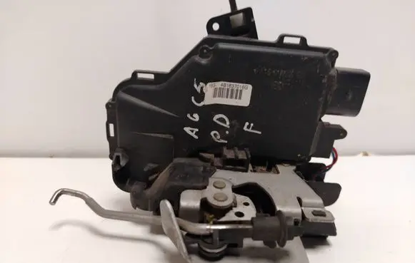 Audi A6 S6 C5 4B Front door lock 4B1837016G