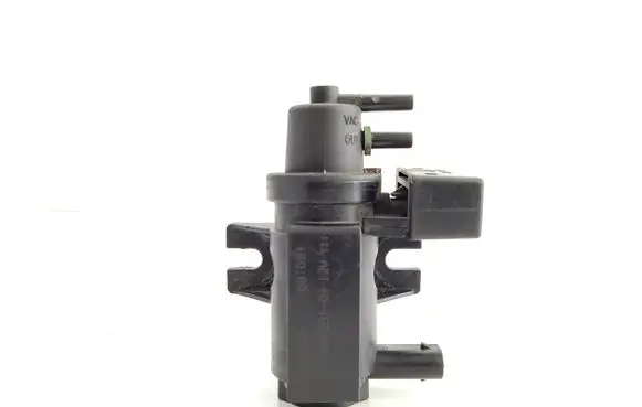 BMW 1 E81 E87 Turbo solenoid valve 70206301 7805391