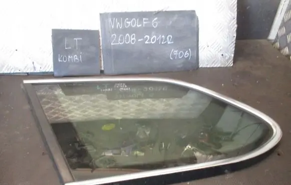 Volkswagen Golf VI Rear side window