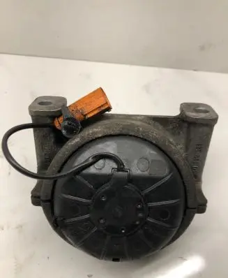 Audi A4 S4 B8 8K Engine mount bracket 8K0199381