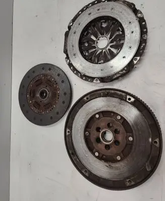 Volkswagen PASSAT B5.5 Clutch set kit 038141032Q