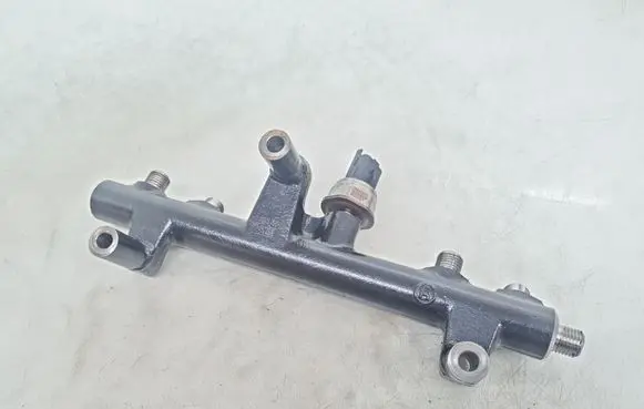 Ford Kuga I Fuel main line pipe 9681909680
