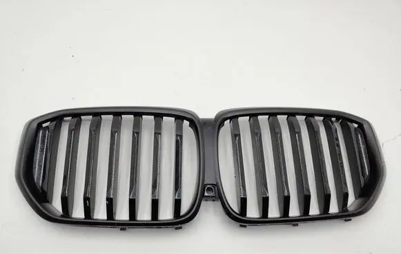 BMW X5 G05 Front grill 5A67CC6