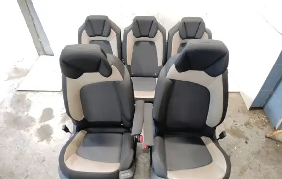 Citroen C4 II Picasso Seat set 1610146580 1610147580 16101641ZD