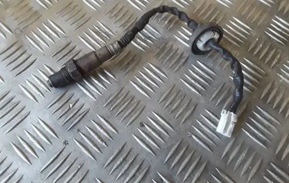 Mitsubishi Colt Lambda probe sensor MN128424 0258006568