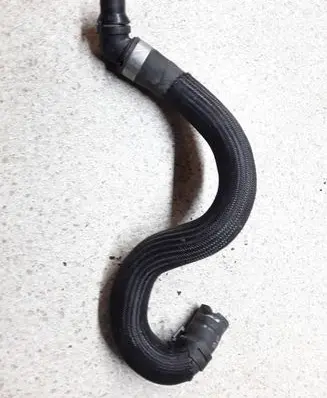 Mercedes-Benz E W211 Engine coolant pipe/hose A2116301990