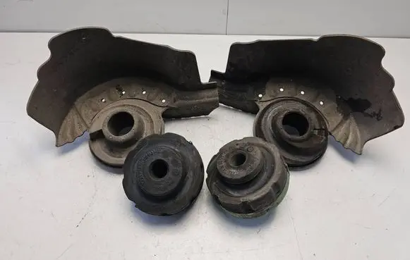 Audi A6 S6 C7 4G Rear coil spring rubber mount 8K0512149c