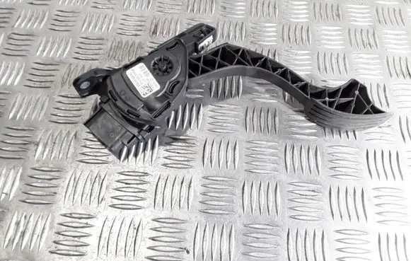Ford Mondeo MK IV Accelerator throttle pedal 6G929F836NC 6PV00922008