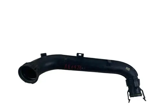 Seat Ibiza IV (6J,6P) Intercooler hose/pipe 04E145673C
