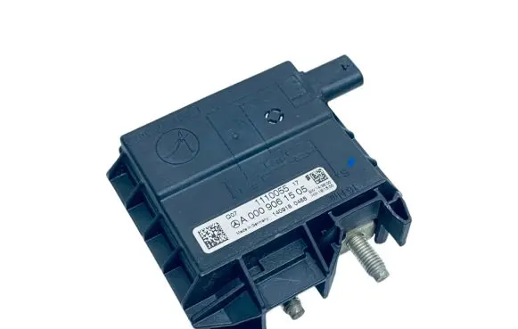 Mercedes-Benz GLC C253 Battery relay fuse A0009061505