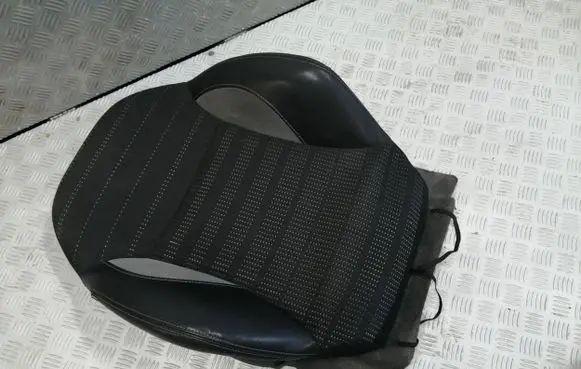 Peugeot 2008 I Seat trim 