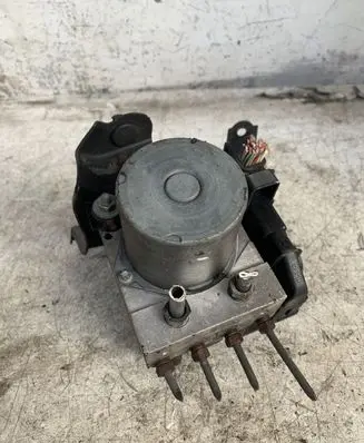 Toyota Corolla Verso AR10 ABS Pump 0907070001