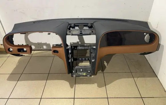 Bentley Flying Spur Dashboard