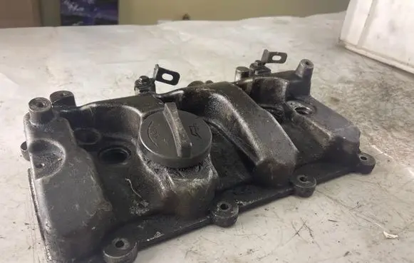 Hyundai Matrix Rocker cam cover 