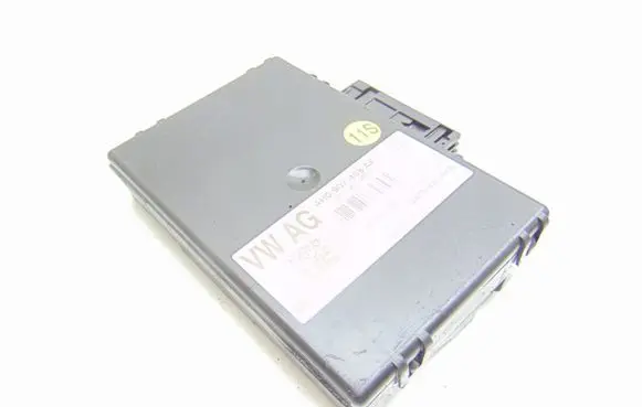 Audi A8 S8 D4 4H Gateway control module 4H0907468AF