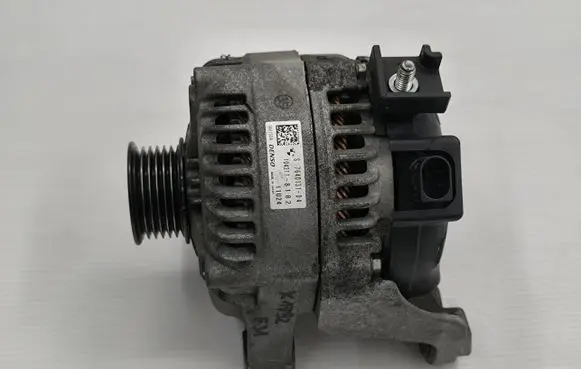 BMW 3 F30 F35 F31 Generator/alternator 7640131-04