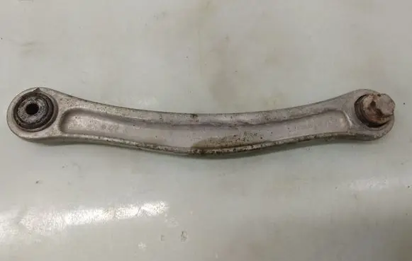 Porsche Cayenne (9PA) Rear upper control arm/wishbone 