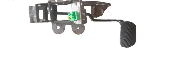 BMW X3 E83 Brake pedal