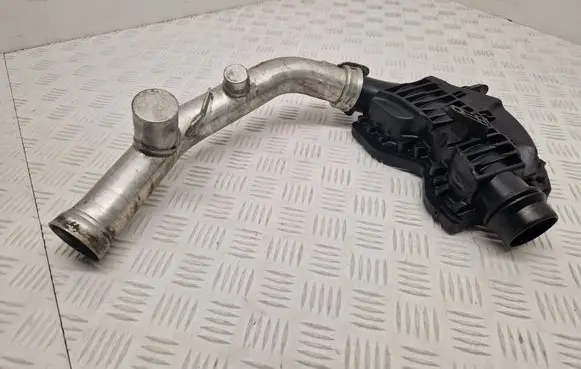 Mercedes-Benz GLK (X204) Intake resonator 0112765C