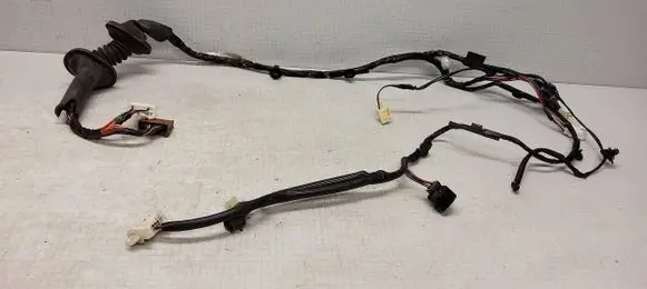 Mitsubishi Outlander Front door wiring loom 8512A198