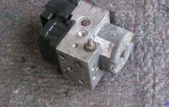 Honda Civic ABS Pump