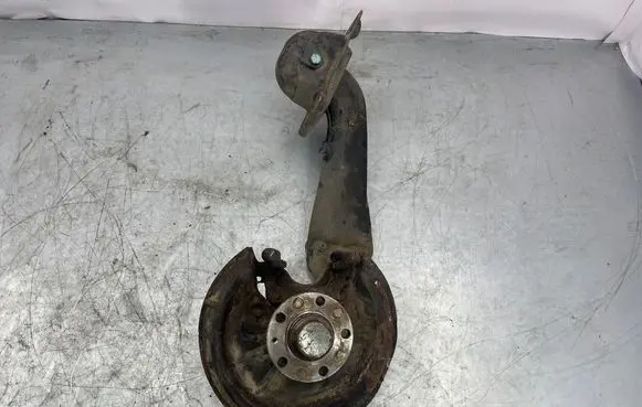 Alfa Romeo 159 Front wheel hub 