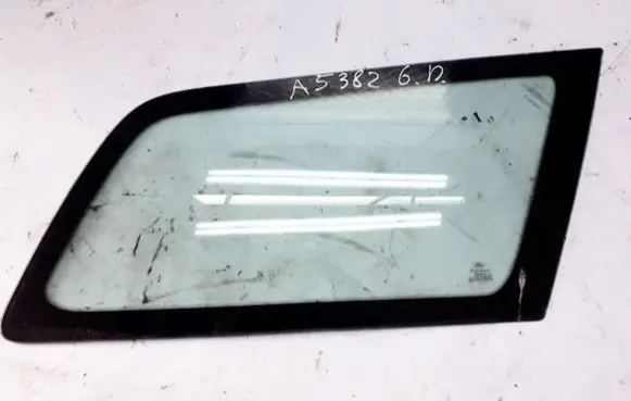 Ford Focus Rear side window