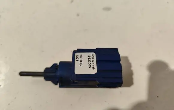 Brake pedal sensor switch