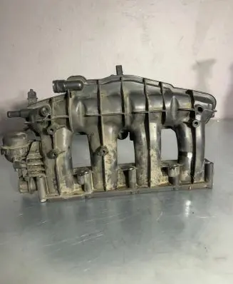 Audi A4 S4 B8 8K Intake manifold 1019395s