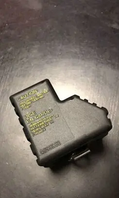 Saab 9-5 Fuse box cover 4693362