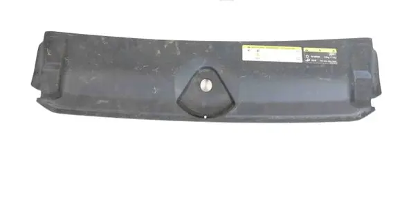 Audi A4 S4 B9 8W Radiator trim 8W0807081