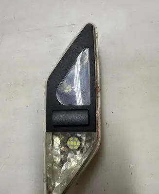 BMW 3 E46 Rear seat light 8375585