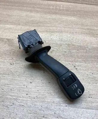 BMW 5 E39 Wiper control stalk 8352013 01200900