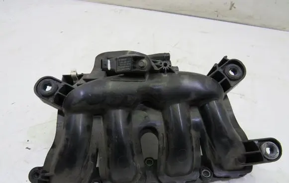 BMW 1 F20 F21 Intake manifold GMAUTO4574097