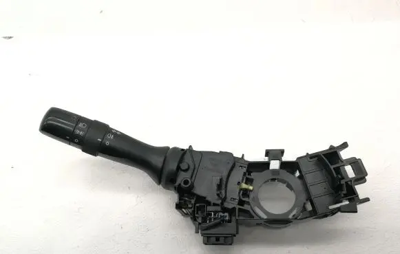 Toyota Avensis T270 Indicator stalk 0521017F422 17F373