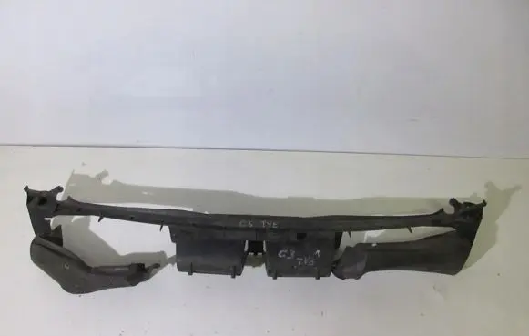 Citroen C3 Quarter panel pressure vent 9631247780