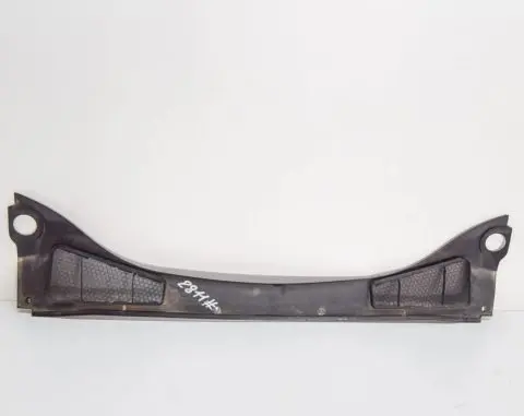 Ford Focus Wiper trim BM51A02216AE
