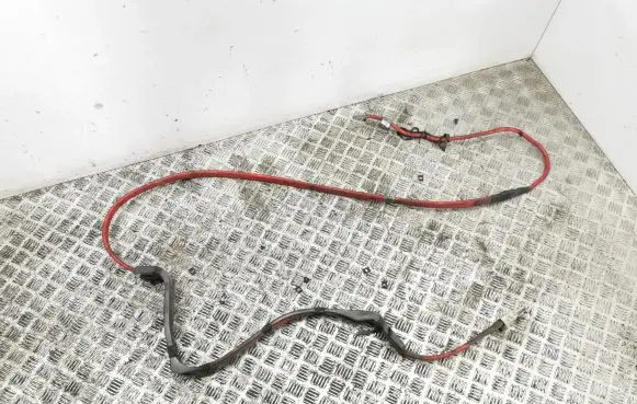 BMW 5 E60 E61 Positive cable (battery) 9132584