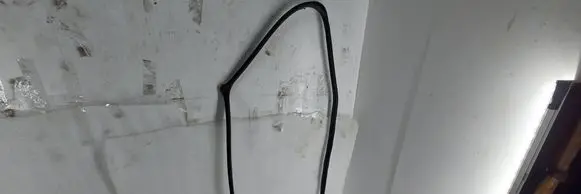 Suzuki Vitara (LY) Rear door rubber seal (on body) 