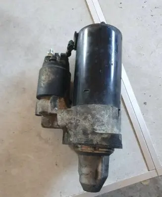 Mercedes-Benz R W251 Starter motor A0061514101