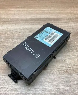 Mitsubishi Eclipse Light module LCM MN141321 G8C505M