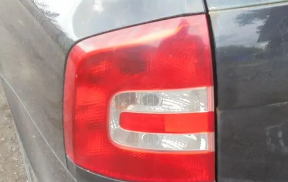 Rear/tail lights