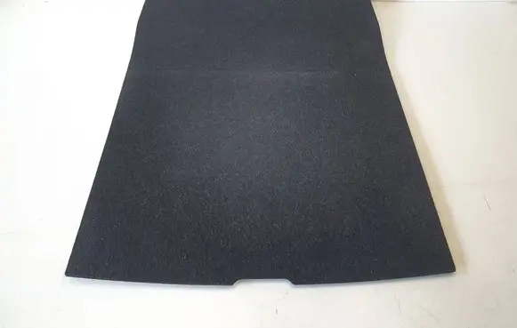 Trunk/boot floor carpet liner