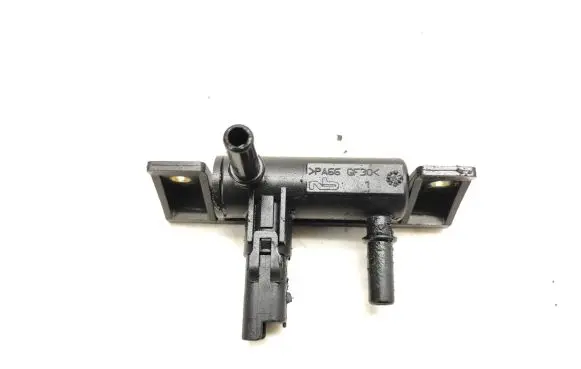 Fuel pressure sensor