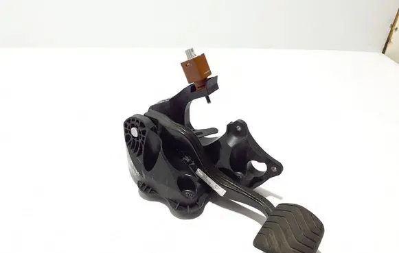 Renault Megane E-Tech Brake pedal 465015MP0A