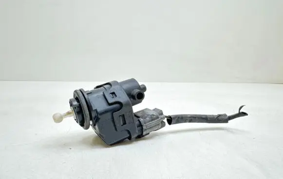 Opel Astra G Headlight level adjustment motor 007878